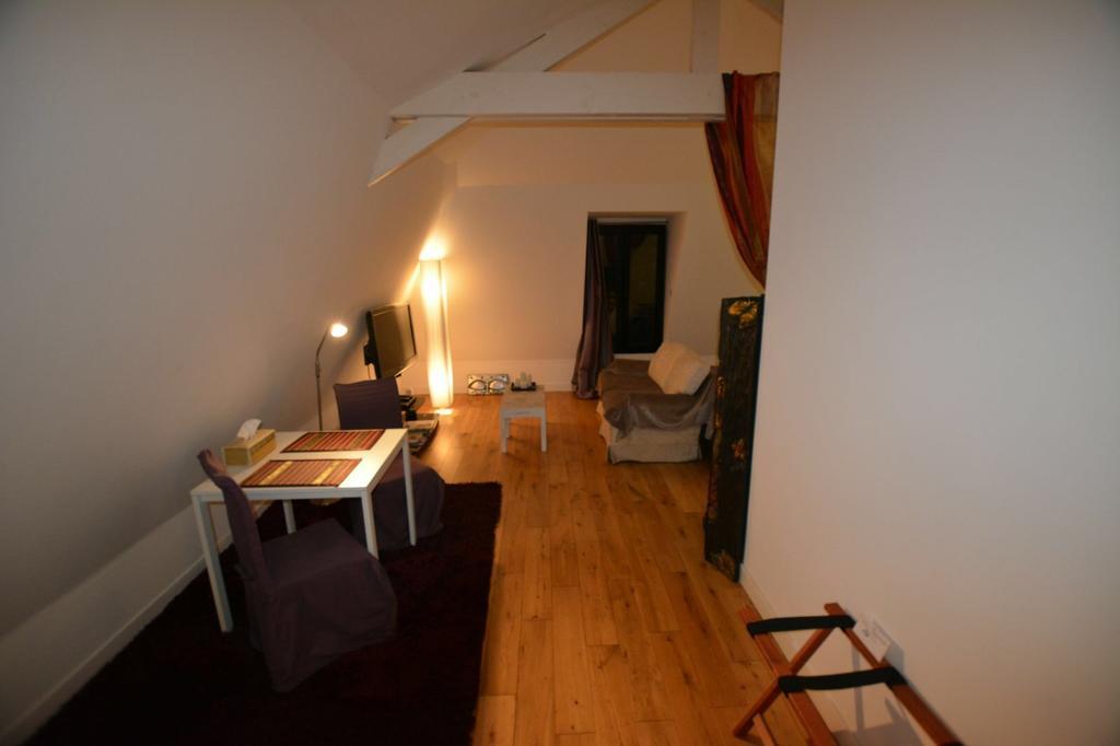 Maison D'Hotes Les Coudreaux 루얼말메이슨 외부 사진