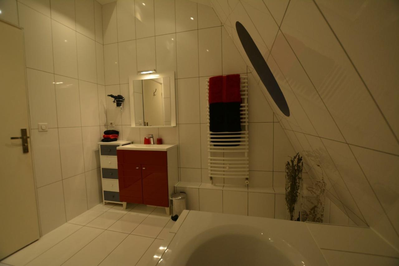 Maison D'Hotes Les Coudreaux 루얼말메이슨 외부 사진